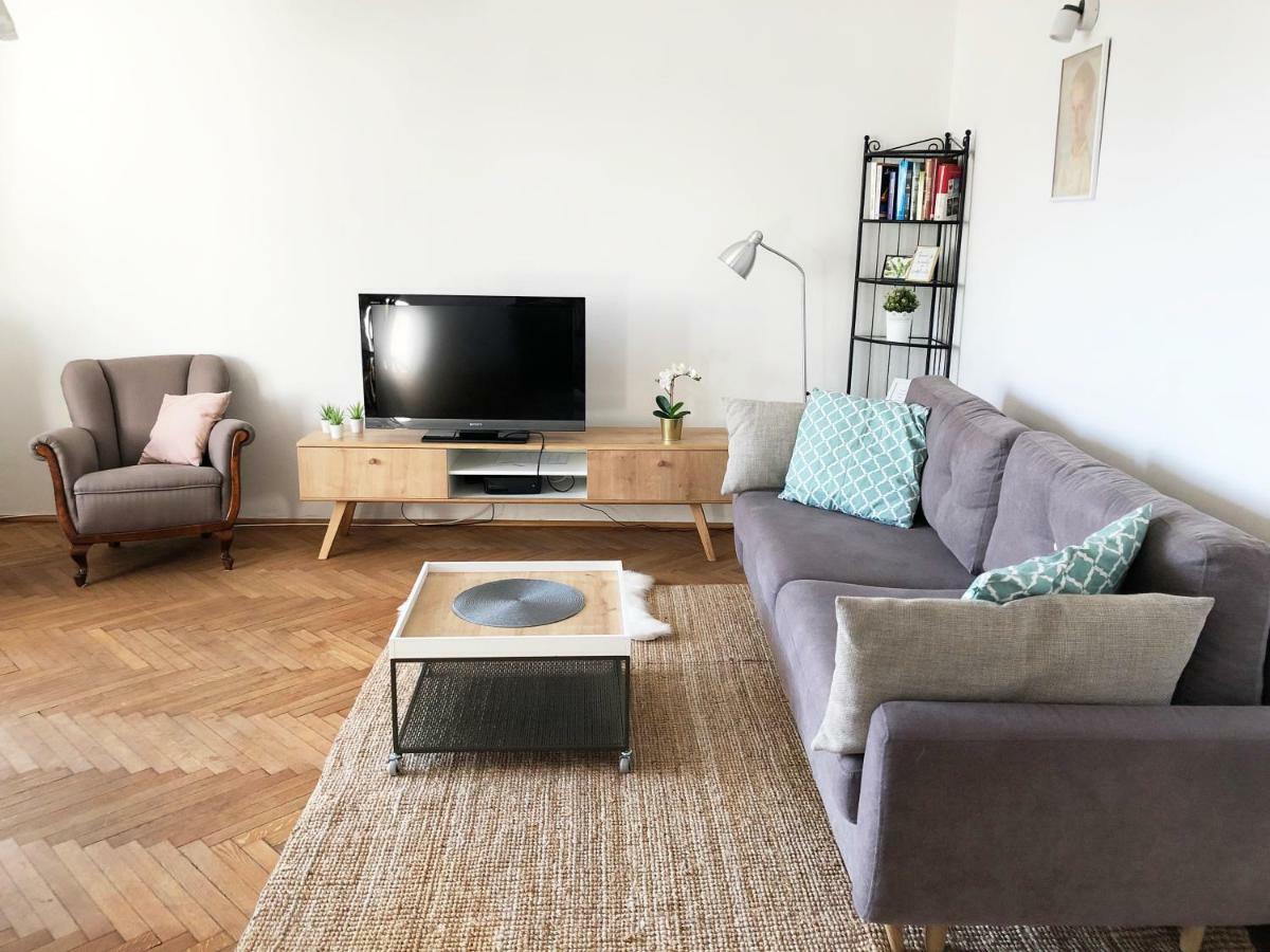 Apartment Aleja Niepodleglosci 245- 2br By Homeprime